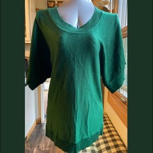 Sweater lightweight short sleeved